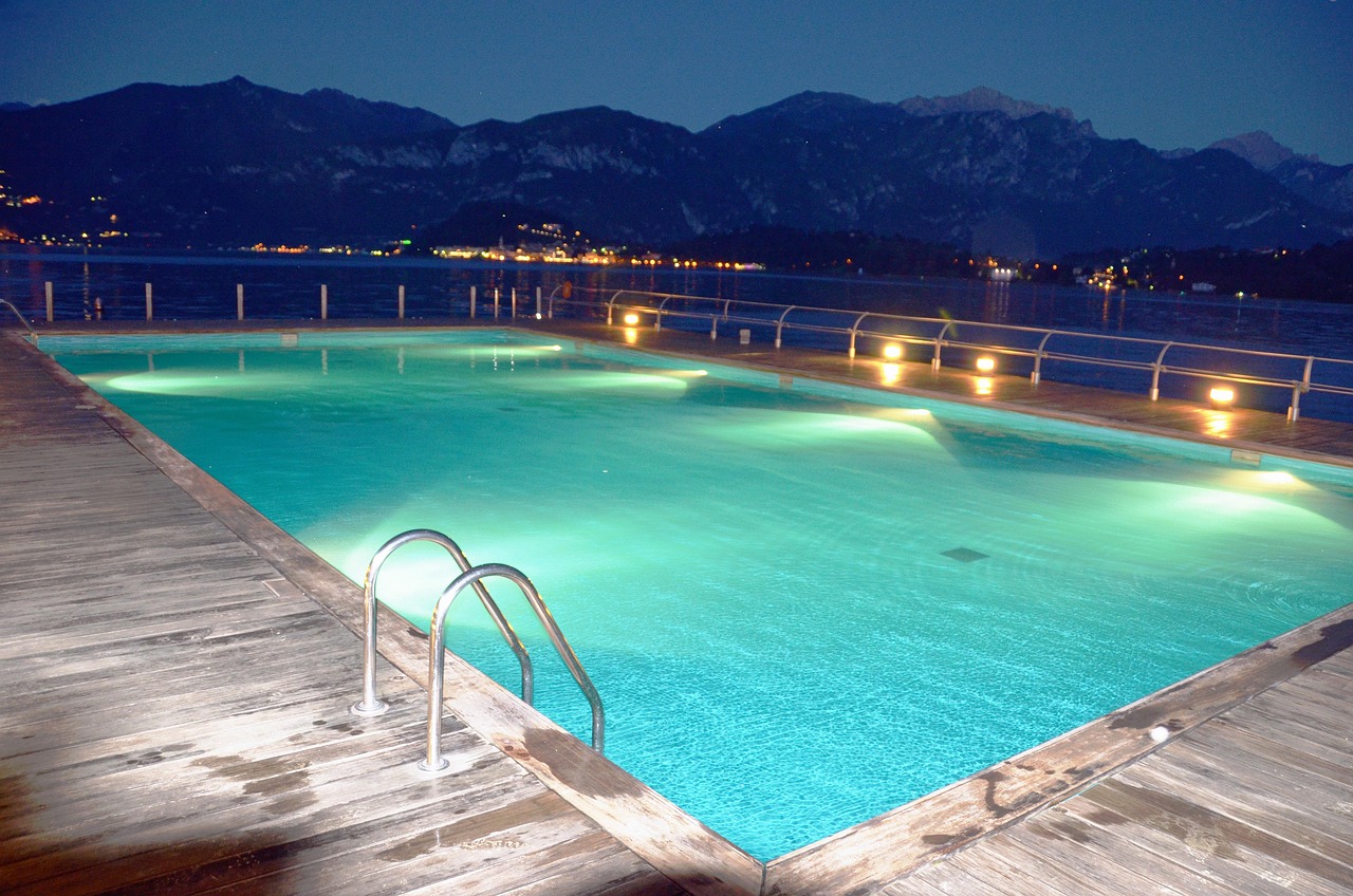 Bel-Aqua - pool lighting